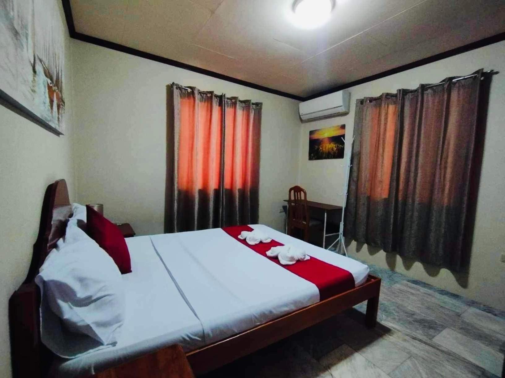 מואלבואל Dreamcatcher Hostel מראה חיצוני תמונה